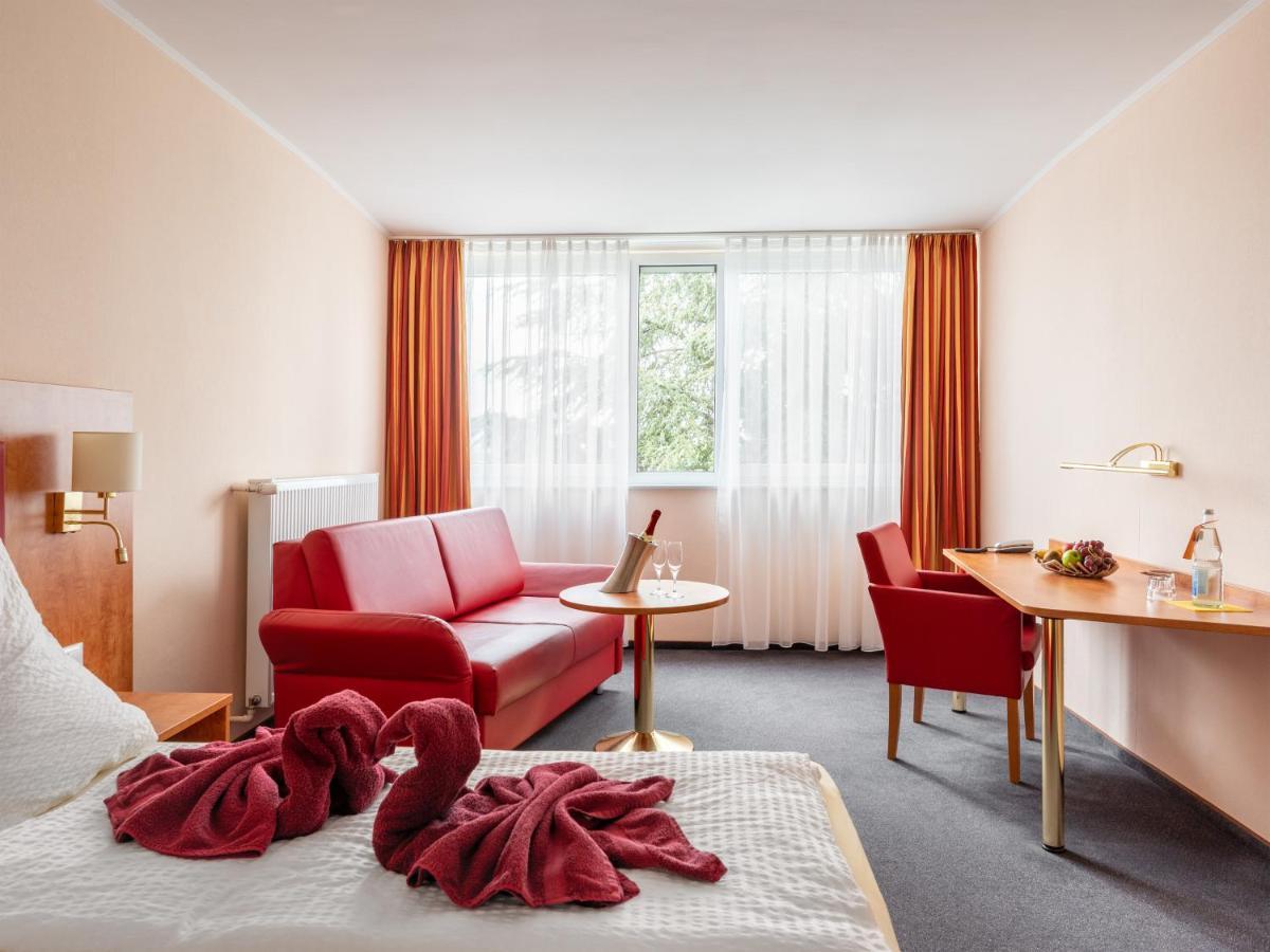 Hotel Haefner Bad Schonborn Exteriér fotografie